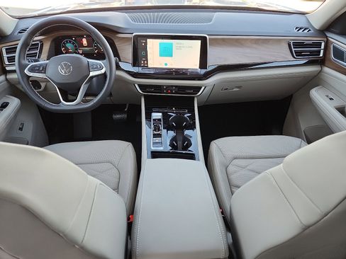 New 2026 Volkswagen Atlas SE image 11