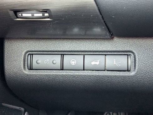 New 2025 Nissan Pathfinder Platinum image 27