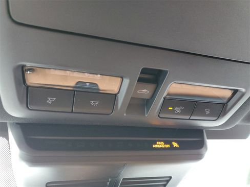 Used 2025 MAZDA CX-70 3.3 Turbo S w/ Premium Plus image 32