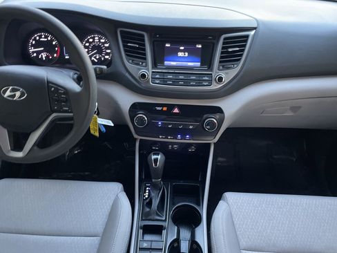 Used 2018 Hyundai Tucson SE FWD image 13