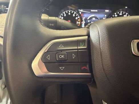 Used 2024 Jeep Compass Latitude AWD/4WD image 28