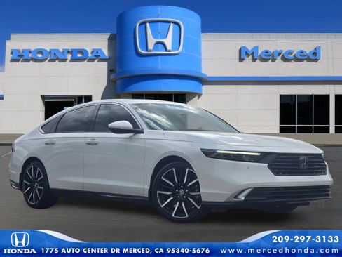 Certified 2023 Honda Accord Touring image 1