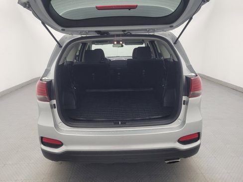 Used 2019 Kia Sorento AWD V6 image 29