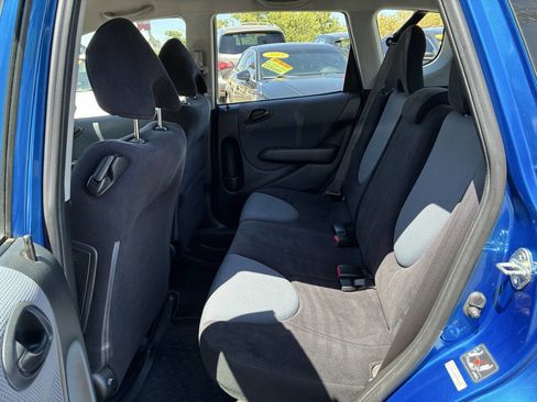 Used 2008 Honda Fit image 4