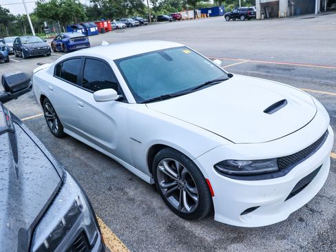 Used 2021 Dodge Charger R/T RWD image 7