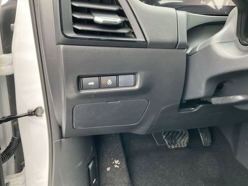 New 2026 Nissan Sentra SV image 17