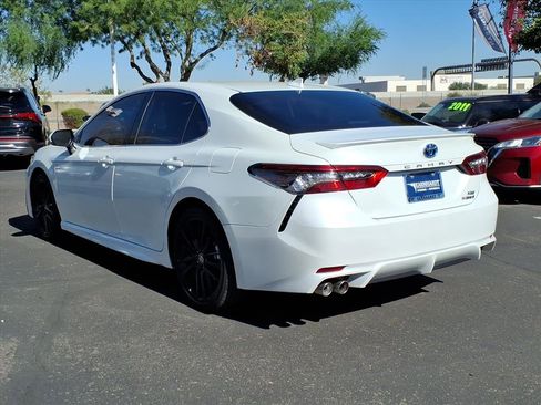 Used 2023 Toyota Camry XSE image 3