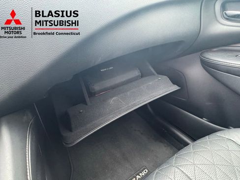 Used 2019 Nissan Murano Platinum w/ Cargo Package image 23