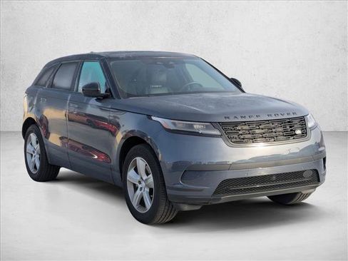 Used 2025 Land Rover Range Rover Velar S image 3