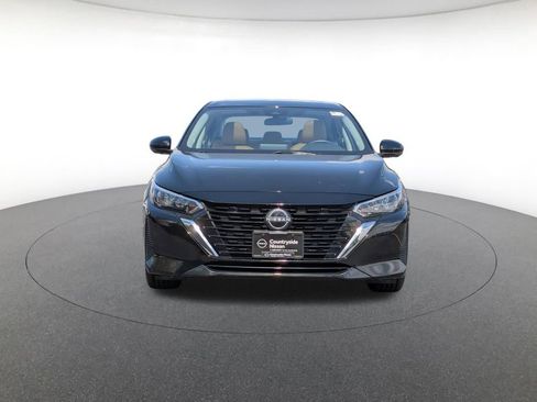 Used 2025 Nissan Sentra SV w/ SV Premium Package FWD image 2