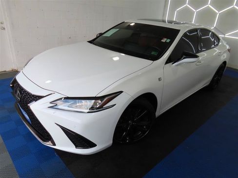 Used 2022 Lexus ES 350 F Sport w/ Accessory Package 2 FWD image 7