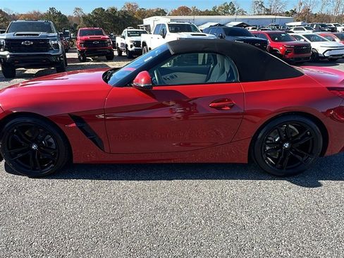 Used 2019 BMW Z4 sDrive30i image 9