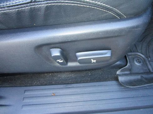 Used 2016 Toyota 4Runner Limited image 28