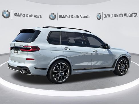 Certified 2025 BMW X7 xDrive40i w/ M Sport Package AWD/4WD image 31