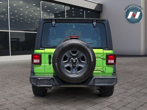 Used 2020 Jeep Wrangler Sport AWD/4WD image 4