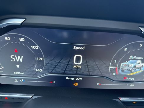 Used 2025 GMC Sierra 2500 Denali w/ Denali Reserve Package image 8