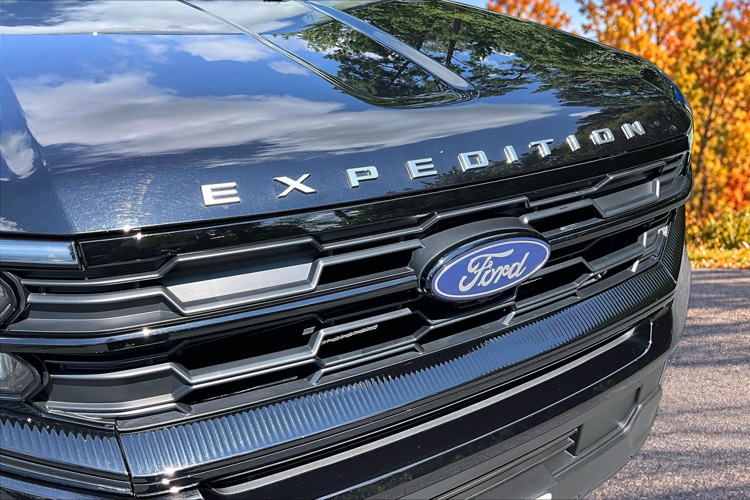 Certified 2025 Ford Expedition Active RWD image 32