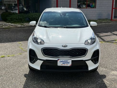 Used 2022 Kia Sportage LX FWD image 9