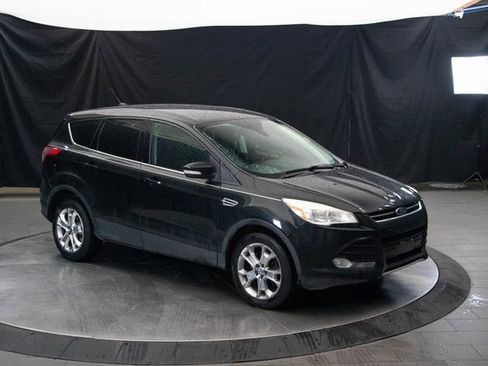 Used 2013 Ford Escape SEL image 2