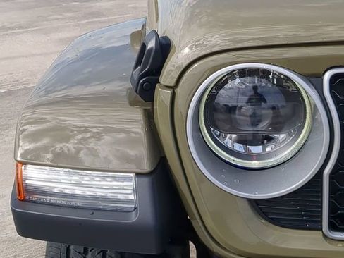 New 2026 Jeep Wrangler Sahara image 10