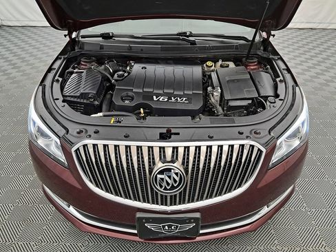 Used 2015 Buick LaCrosse Premium image 25