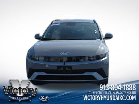 Used 2025 Hyundai Ioniq 5 SEL RWD image 2