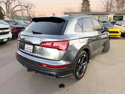 Used 2019 Audi SQ5 Prestige image 9