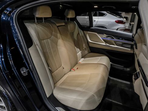 Used 2019 BMW 740i xDrive w/ Executive Package image 36