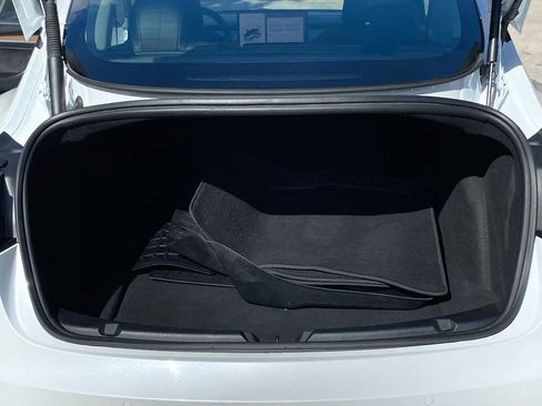 Used 2022 Tesla Model 3 Long Range image 10