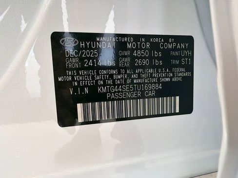 New 2026 Genesis G70 3.3T Sport Prestige image 30