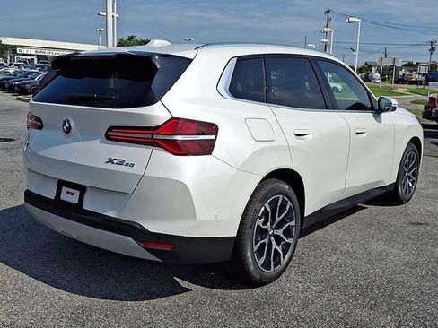 Certified 2025 BMW X3 xDrive30i w/ Premium Package image 4