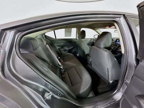 Used 2025 Nissan Altima 2.5 SV image 28