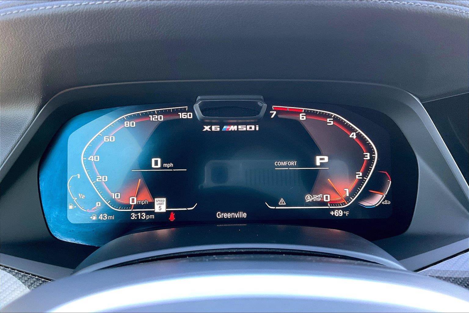 Used 2022 BMW X6 M50i AWD/4WD image 21
