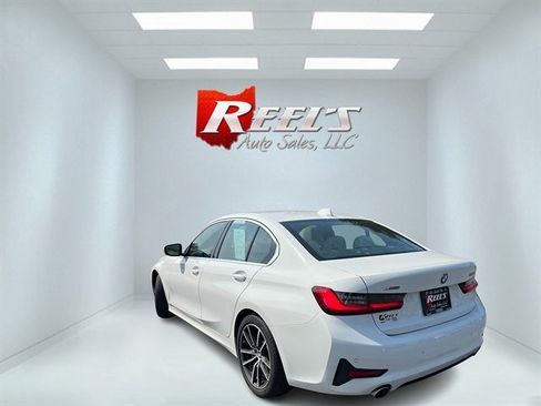 Used 2021 BMW 330i xDrive Sedan w/ Convenience Package AWD/4WD image 10