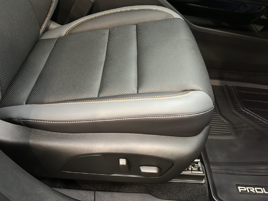 Certified 2024 Honda Prologue Elite image 21