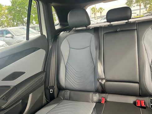 New 2026 Volkswagen Tiguan SE R-Line image 12