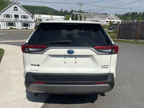 Used 2022 Toyota RAV4 Limited AWD/4WD image 19