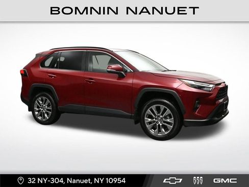 Used 2024 Toyota RAV4 XLE Premium image 1