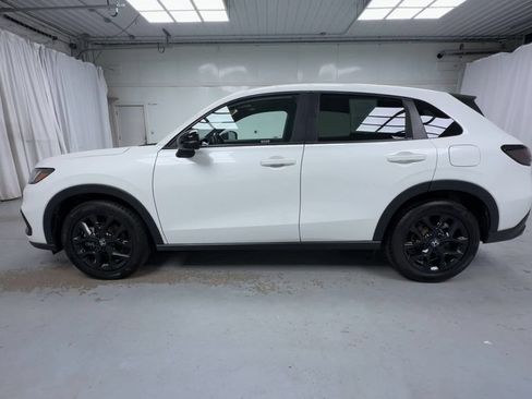 Used 2025 Honda HR-V Sport image 5