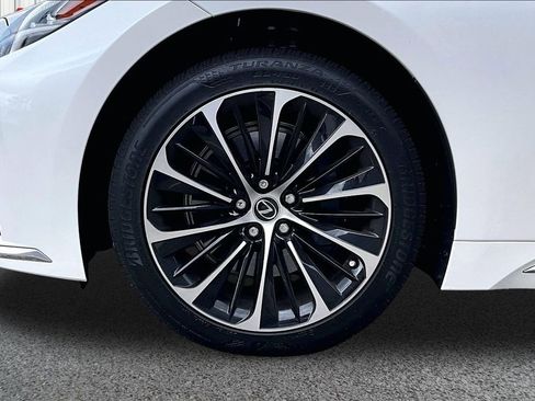 Used 2023 Lexus LS 500 AWD w/ Luxury Package image 34