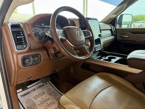 Used 2023 RAM 2500 Laramie AWD/4WD image 13