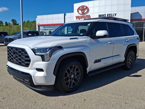 Certified 2026 Toyota Sequoia Platinum AWD/4WD image 3