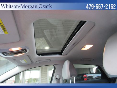 Used 2021 Hyundai Elantra Limited image 43