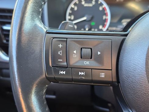 Used 2023 Nissan Rogue SL w/ SL Premium Package FWD image 28