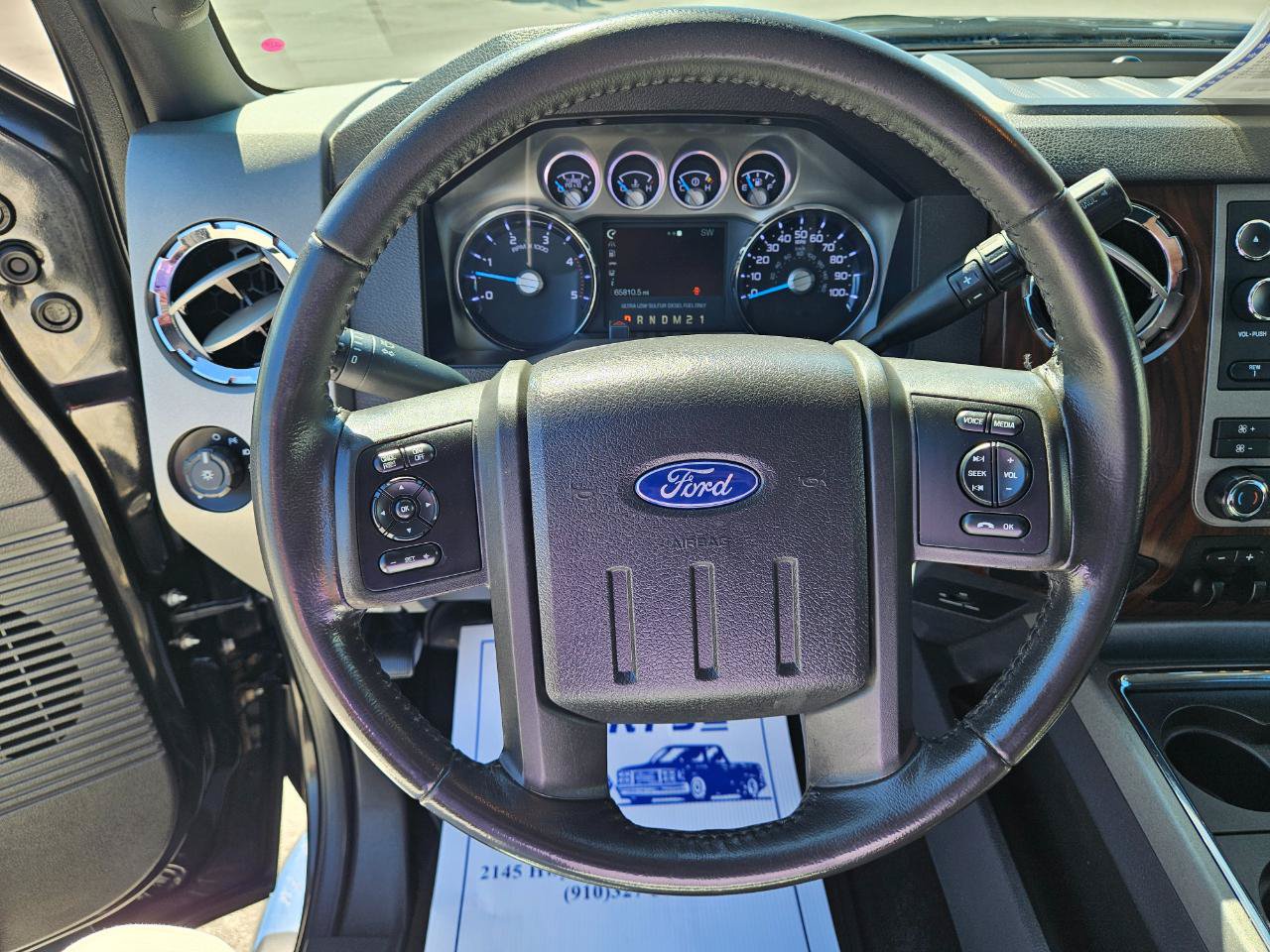 Used 2011 Ford F250 Lariat w/ Lariat Interior Pkg AWD/4WD image 22