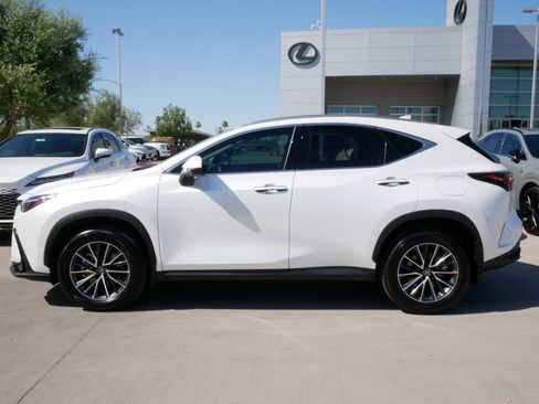 Used 2025 Lexus NX 350h AWD w/ Accessory Package (2T) image 3