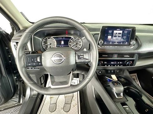 Certified 2026 Nissan Rogue SV image 10