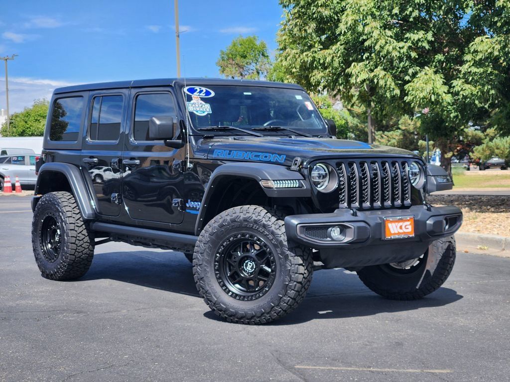 Used 2022 Jeep Wrangler Unlimited Rubicon 4xe w/ Cold Weather Group AWD/4WD image 2