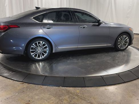 Used 2015 Hyundai Genesis 3.8 w/ Option Group 03 image 9