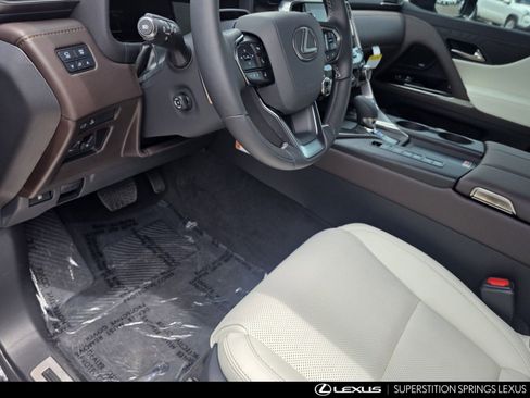 New 2026 Lexus LX 700h Luxury AWD/4WD image 13